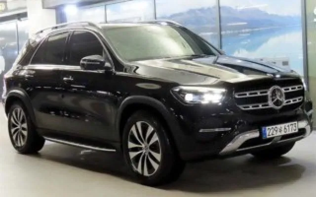 엑티언스포츠 중고차 GLE 클래스 W167 GLE 300d 4MATIC 매물 사진 8 - 2023/11 68,481km