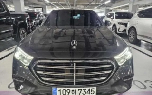 엑티언스포츠 중고차 E-클래스 W214 E300 4MATIC 매물 사진 10 - 2024/02 43,438km
