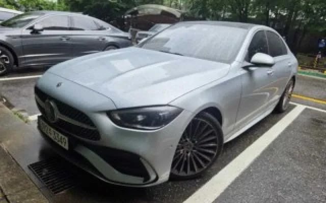 엑티언스포츠 중고차 C클래스 W206 C300 4MATIC AMG 라인 매물 사진 5 - 2023/08 29,738km